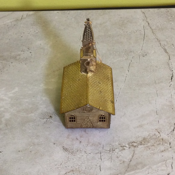 Antique gold church Christmas ornament - Picture 3 of 10